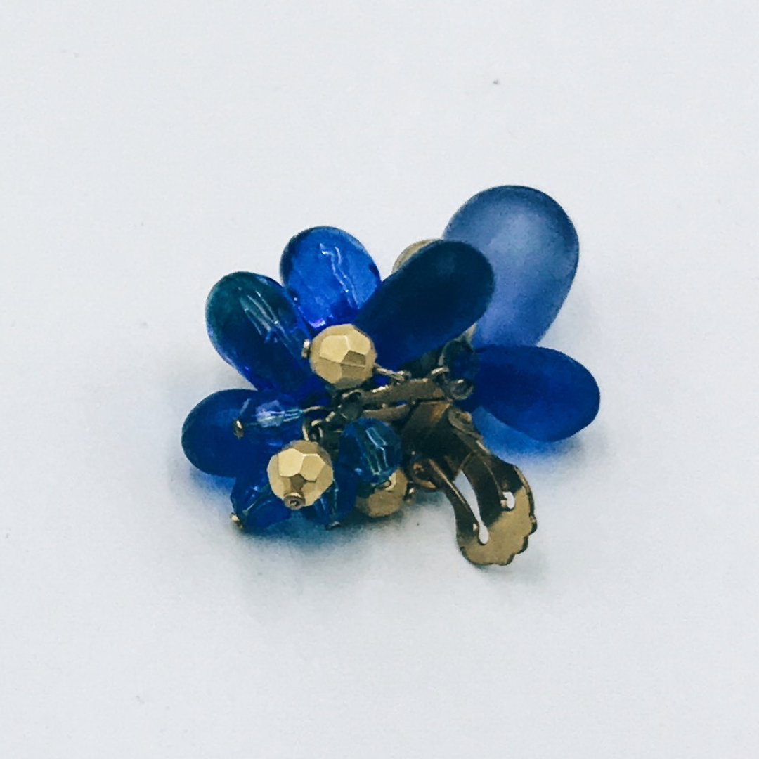 Pendientes azules