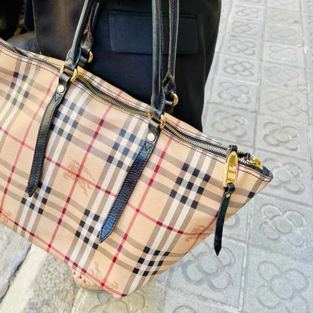 Shopping bag Burberry