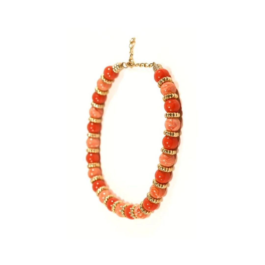 Collar coral